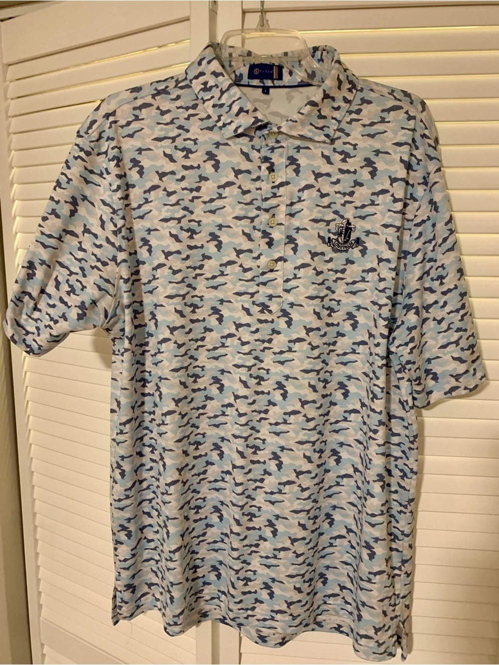 Men's Short-Sleeve Polo in Light Blue Camo
